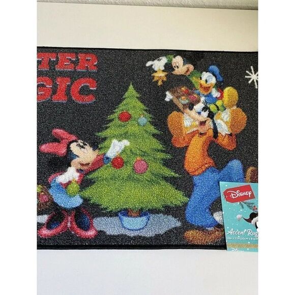 Disney Christmas Mickey Minnie Pluto Goofy Donald Winter Magic Accent Rug 20x32” - Picture 3 of 7